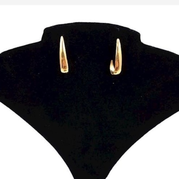 Vintage 14K Gold J-Hoop Earrings .49 grams - Picture 6 of 7